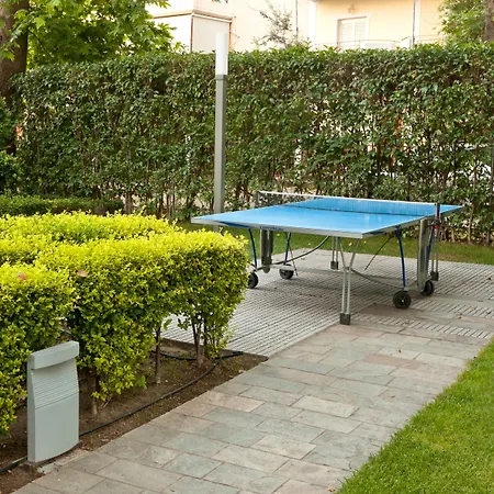 Kronos Hotel 3*