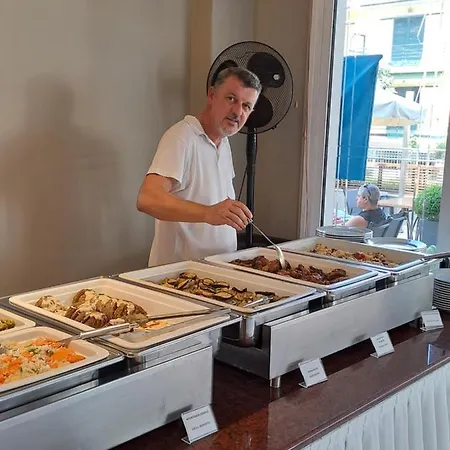 Kronos 호텔 플라타모나스