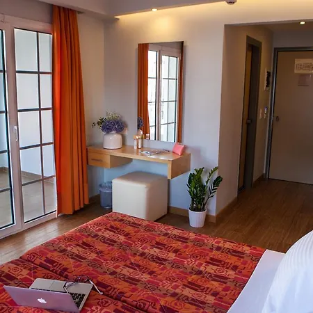 Hotel Kronos 3*