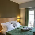 Kronos Hotel