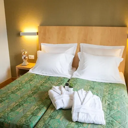Kronos Otel 3*