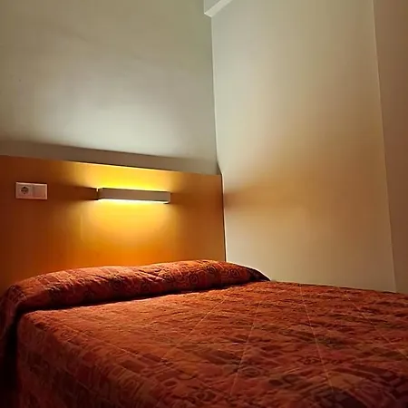Kronos Hotel 3*